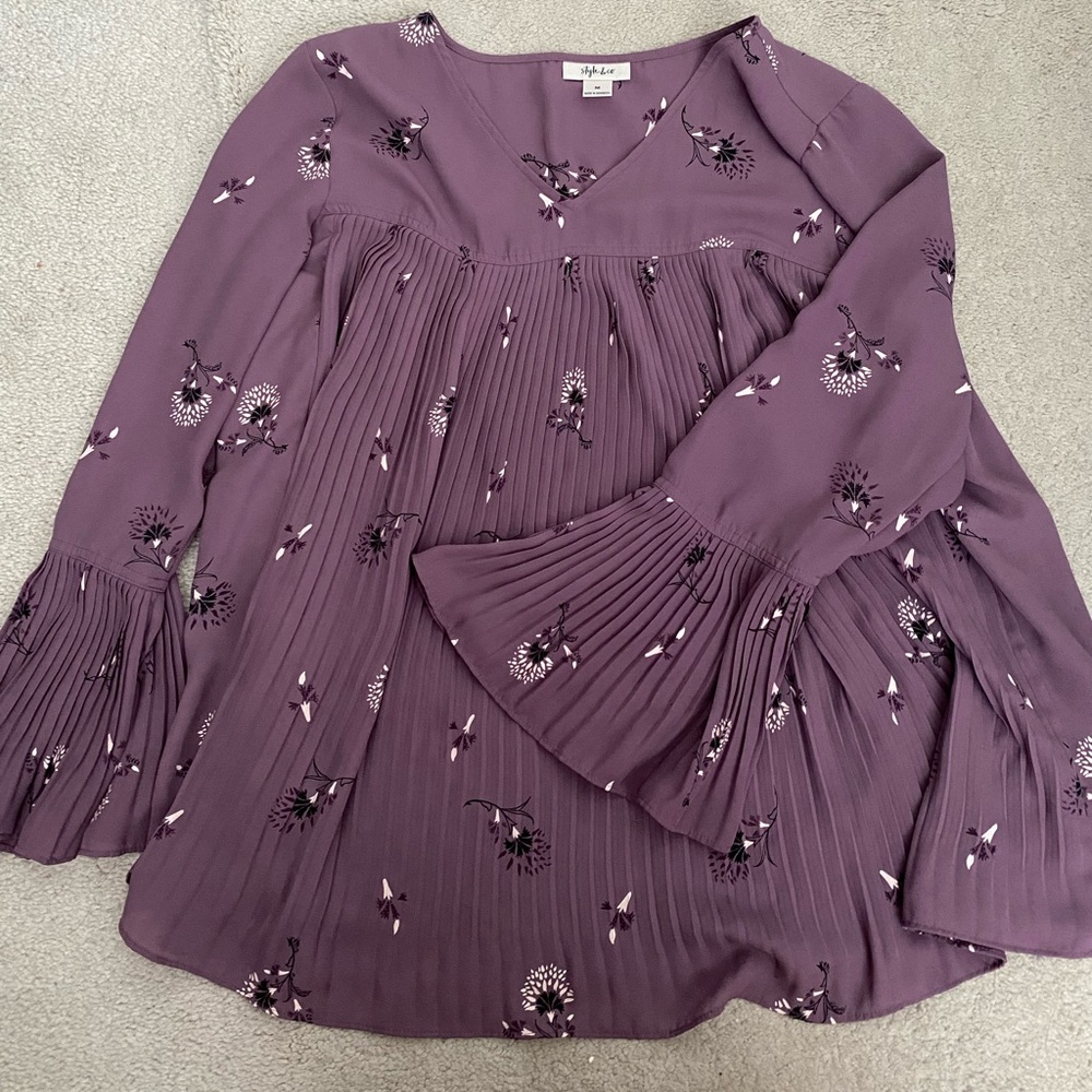 Style & Co. Purple Floral Pleated Bell-Sleeve Blouse